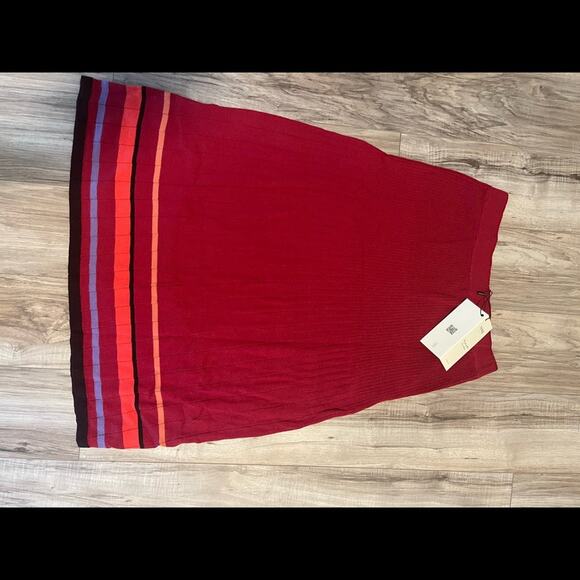 IVKO Woman - Wool Skirt with Ribs Rosewood new! Size 38 M - Picture 8 of 12